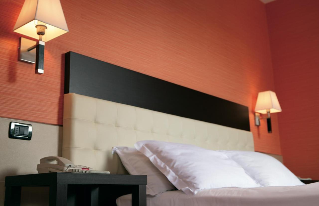Best Western Gorizia Palace Buitenkant foto